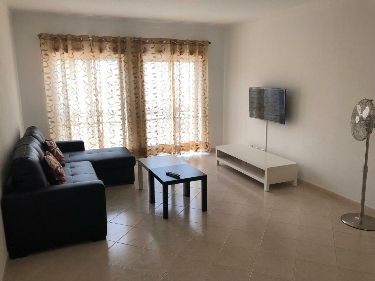 Olinda'S 2 Bedroom Apartment 拉哥斯 外观 照片